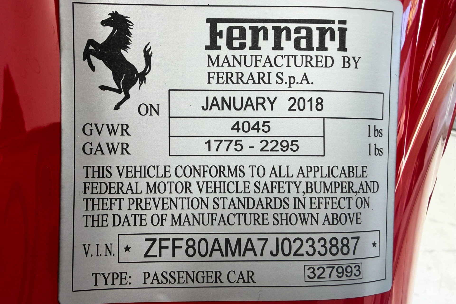 Used 2018 Ferrari 488 Spider RWD image 18