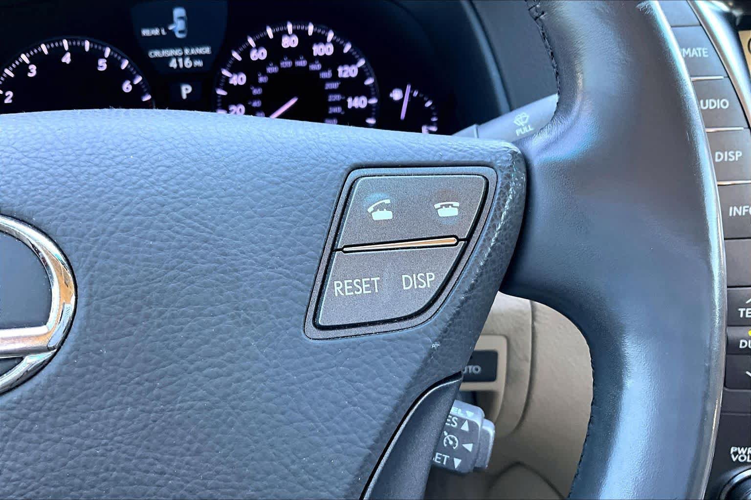 Used 2008 Lexus LS 460 RWD image 23