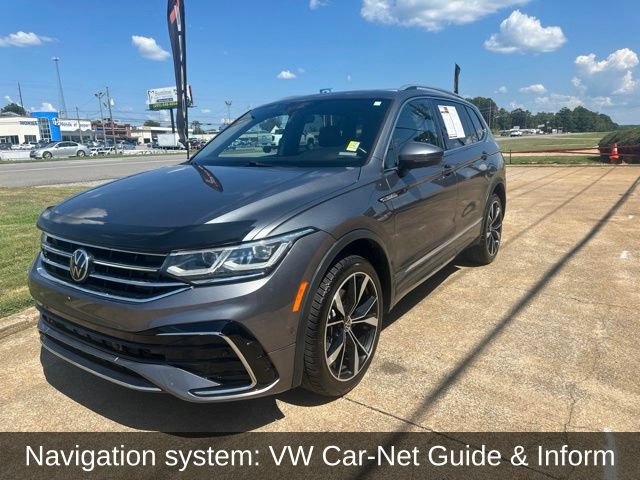 Used 2022 Volkswagen Tiguan SEL R-Line AWD/4WD image 4