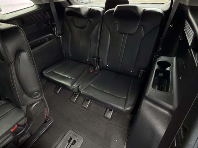 Used 2023 Kia Sorento EX w/ Panoramic Sunroof Package FWD image 32