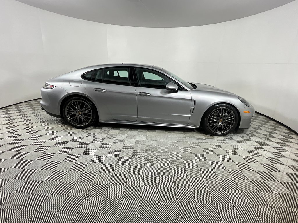 Used 2022 Porsche Panamera Platinum Edition image 5