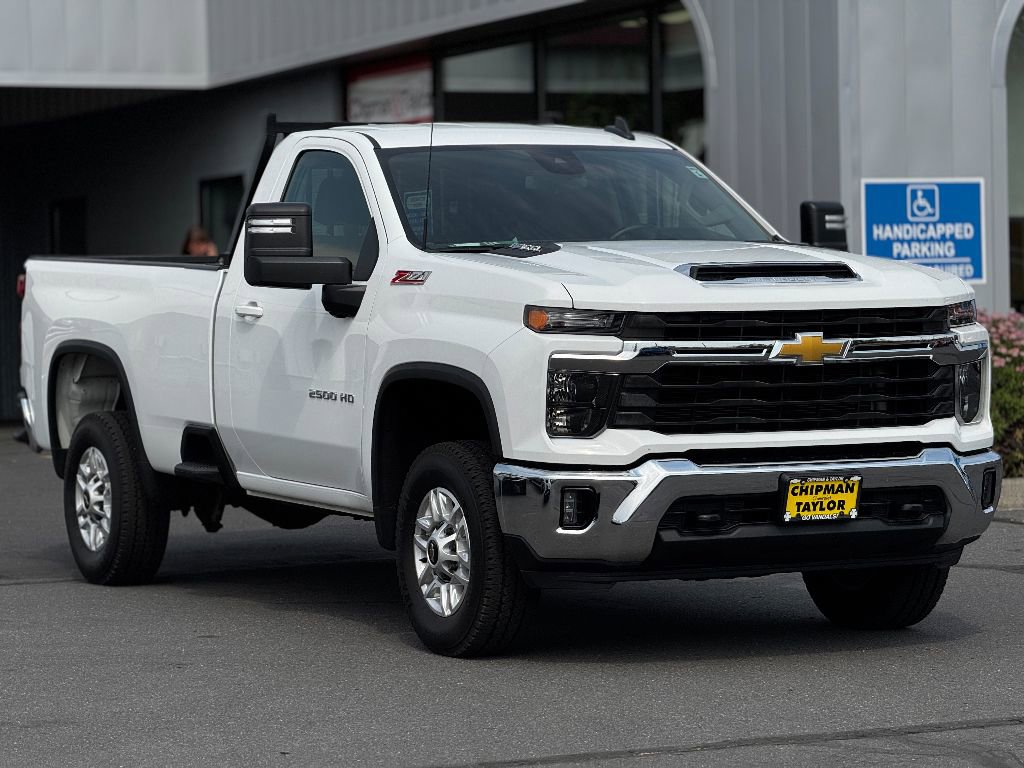 Used 2024 Chevrolet Silverado 2500 LT w/ Convenience Package image 1