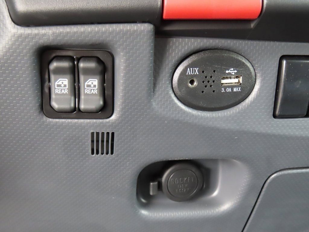 New 2024 Chevrolet Low Cab Forward image 8