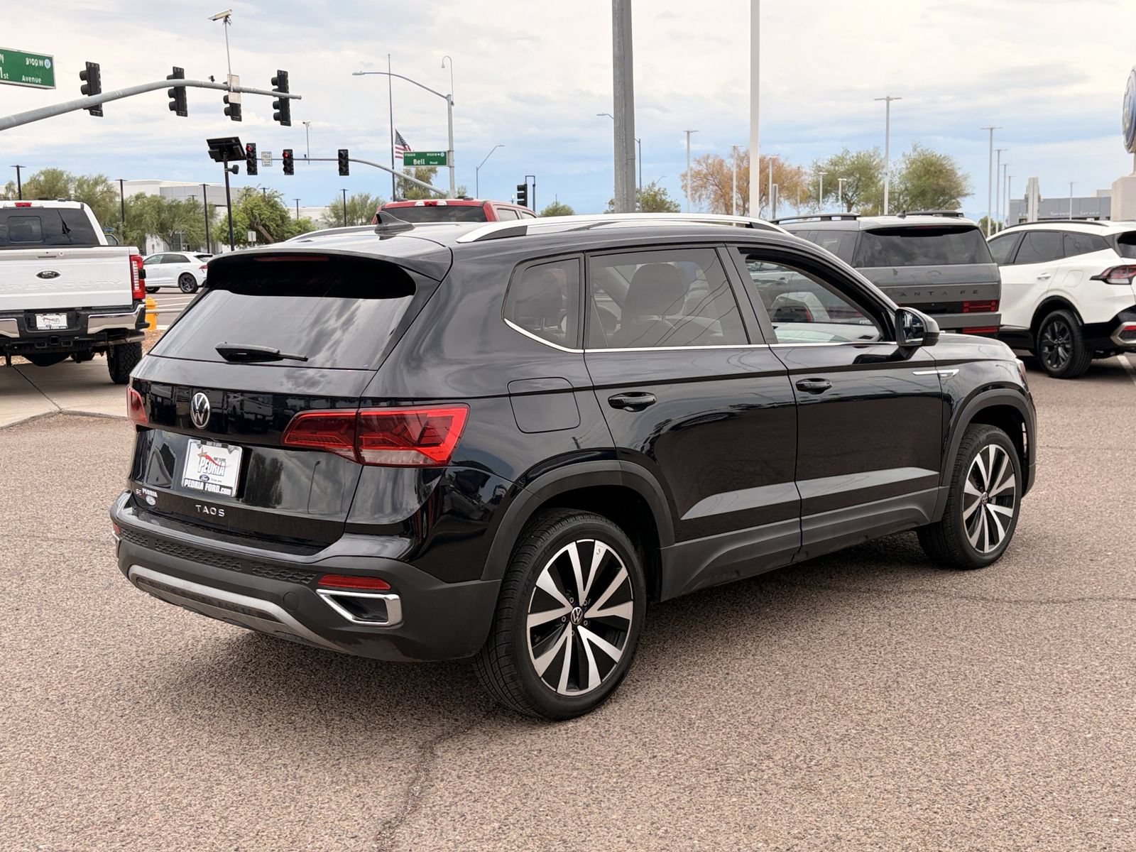 Used 2024 Volkswagen Taos SE FWD image 46