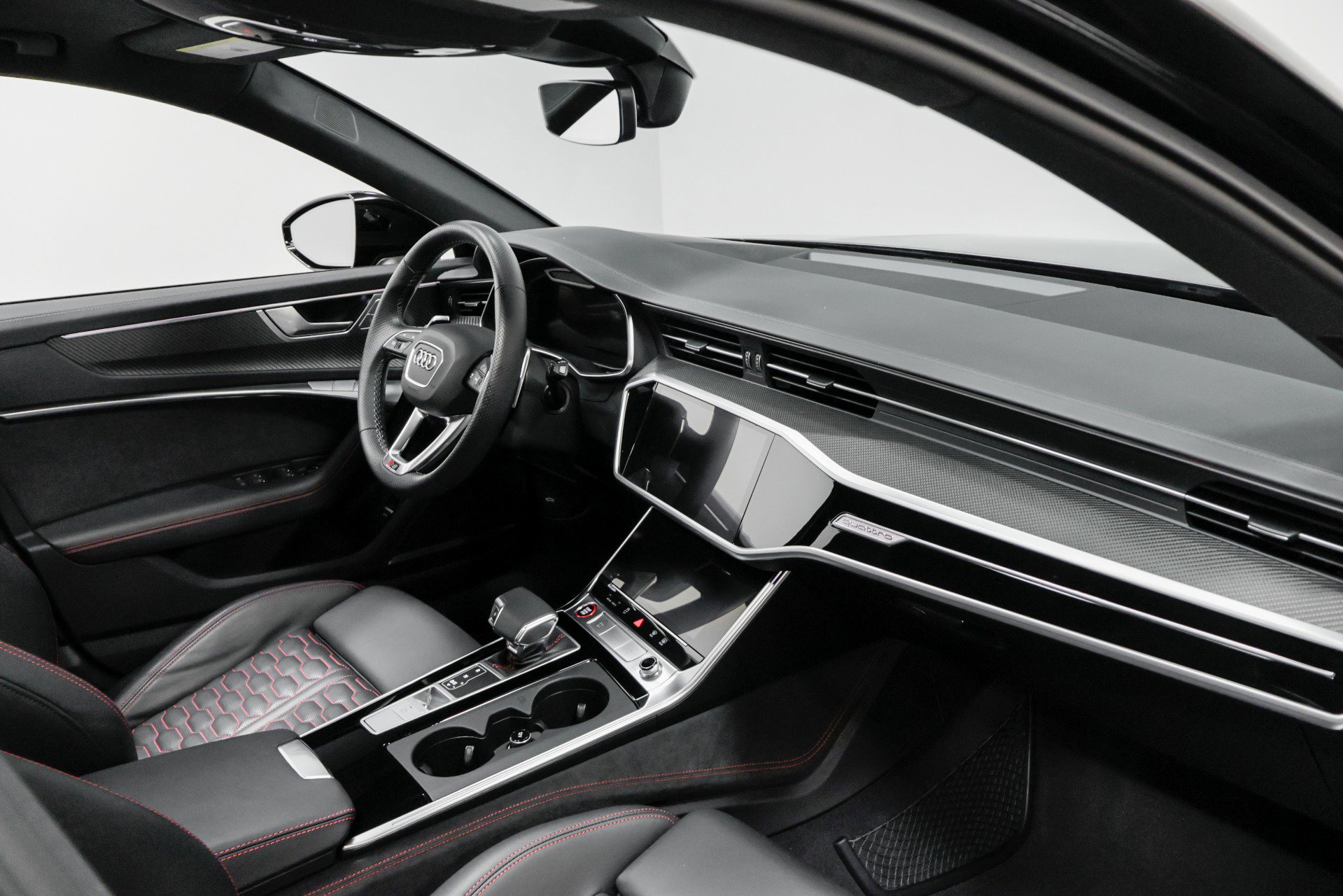 Used 2023 Audi RS 6 image 48