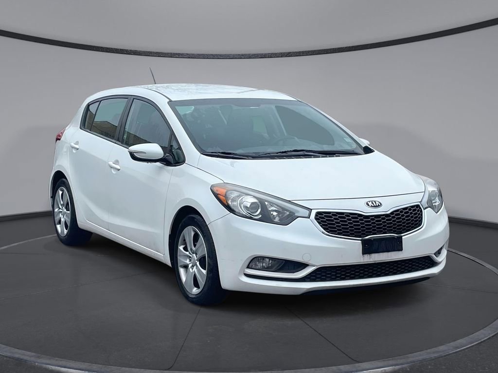 Used 2016 Kia Forte LX image 1