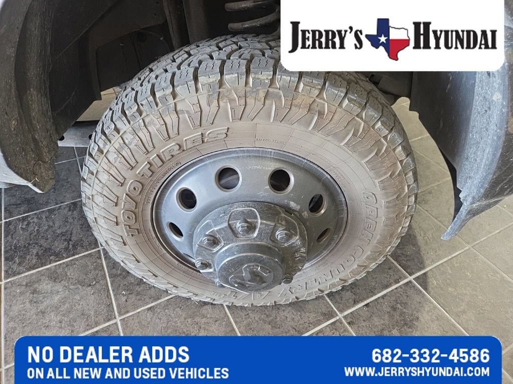 Used 2024 RAM 3500 Limited AWD/4WD image 4