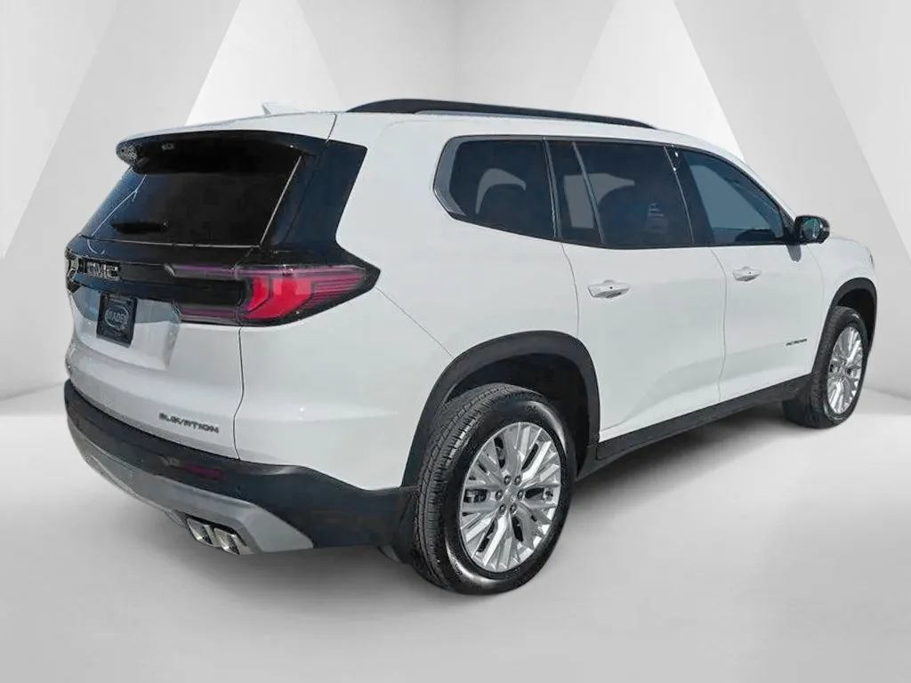 New 2027 GMC Acadia Elevation w/ Elevation Premium Package FWD image 7