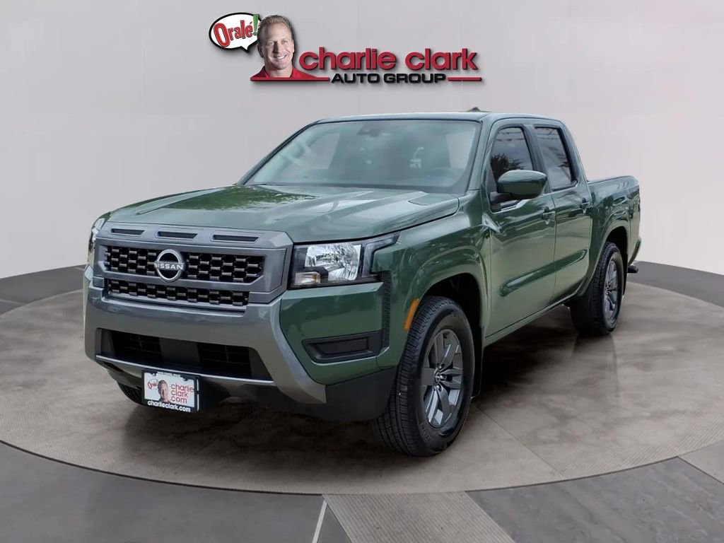 Used 2025 Nissan Frontier SV image 1