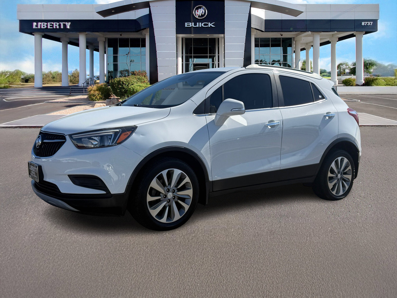 Used 2018 Buick Encore Preferred image 8