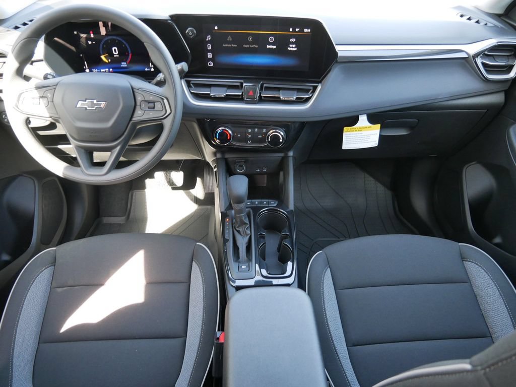 New 2026 Chevrolet TrailBlazer LT w/ Midnight Edition AWD/4WD image 17