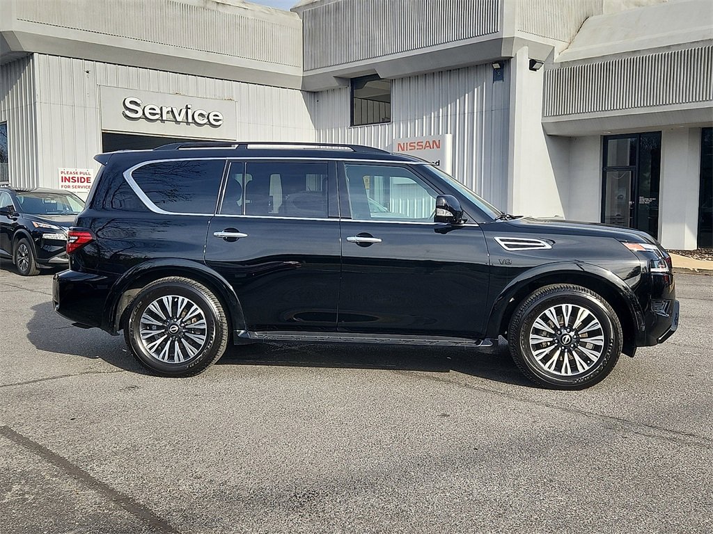 Used 2022 Nissan Armada SL w/ Midnight Edition Package image 7
