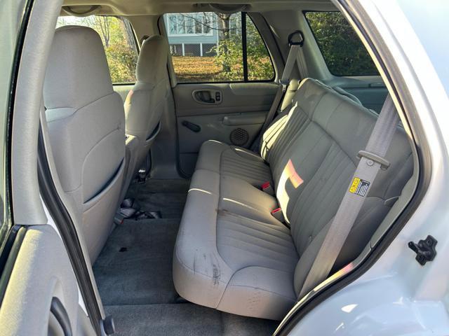 Used 2003 Chevrolet Blazer LS AWD/4WD image 8