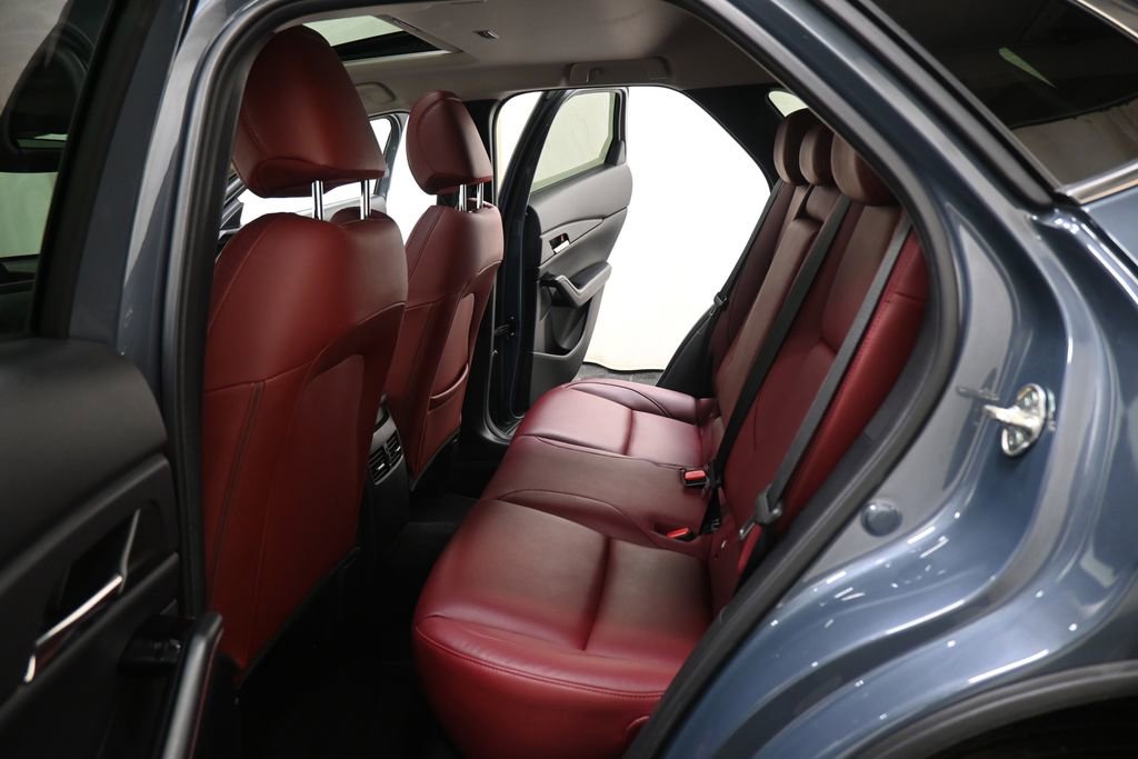 Used 2025 MAZDA CX-30 AWD 2.5 S w/ Preferred Package image 19