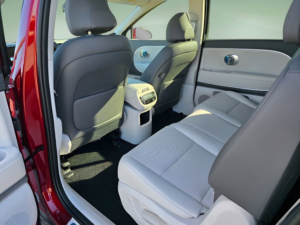 New 2026 Hyundai Ioniq 9 SEL image 15