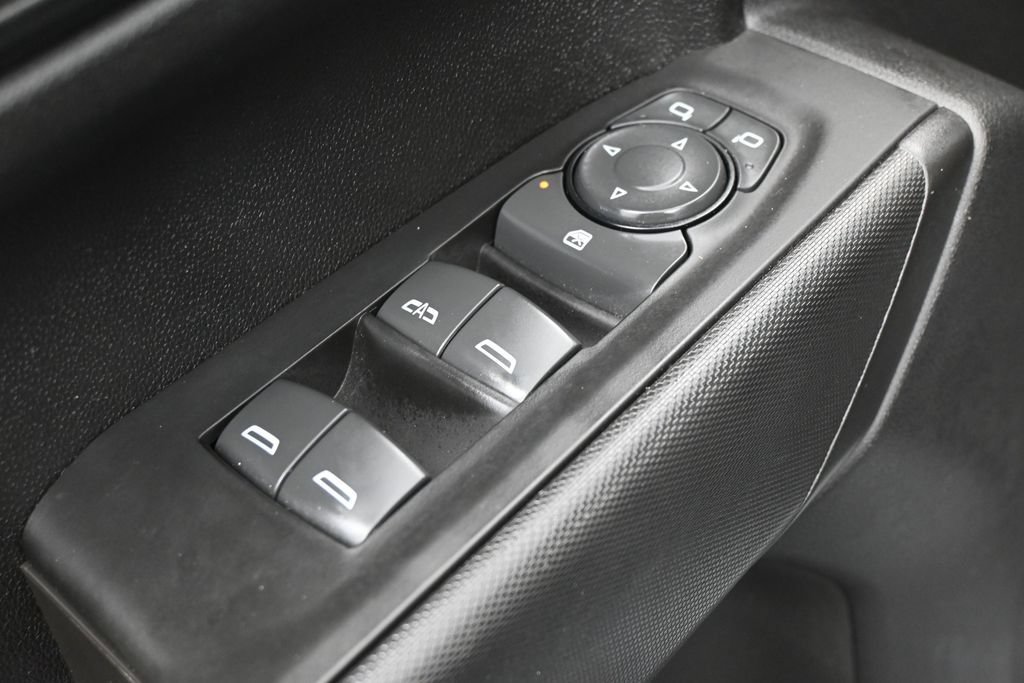 Used 2025 Chevrolet Silverado 1500 Custom w/ Turbomax Blackout Package RWD image 14