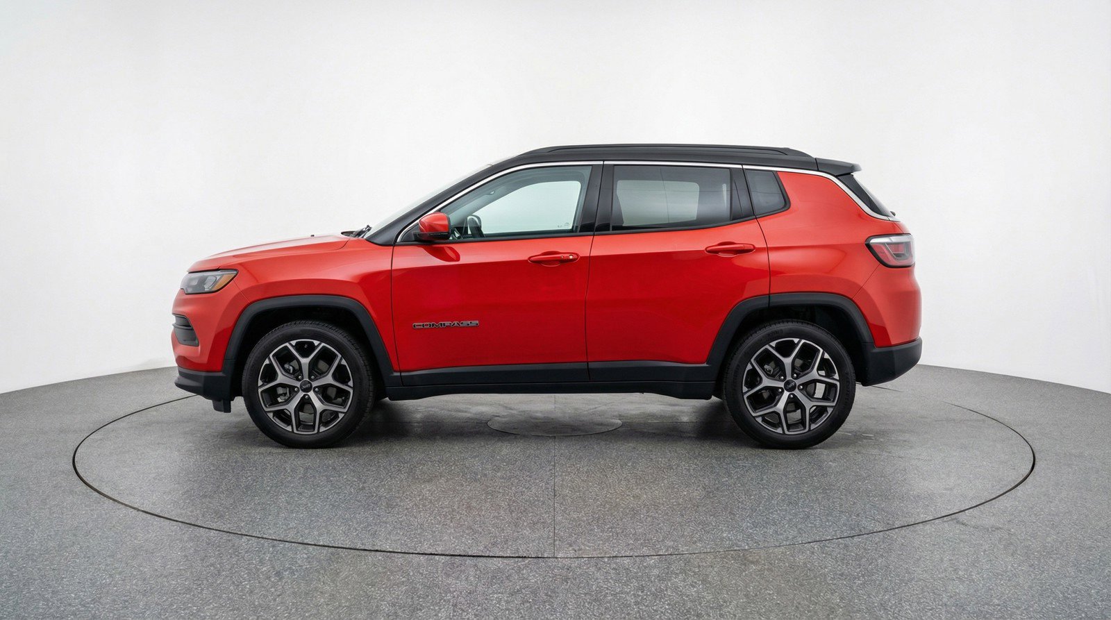 Used 2025 Jeep Compass Limited image 5