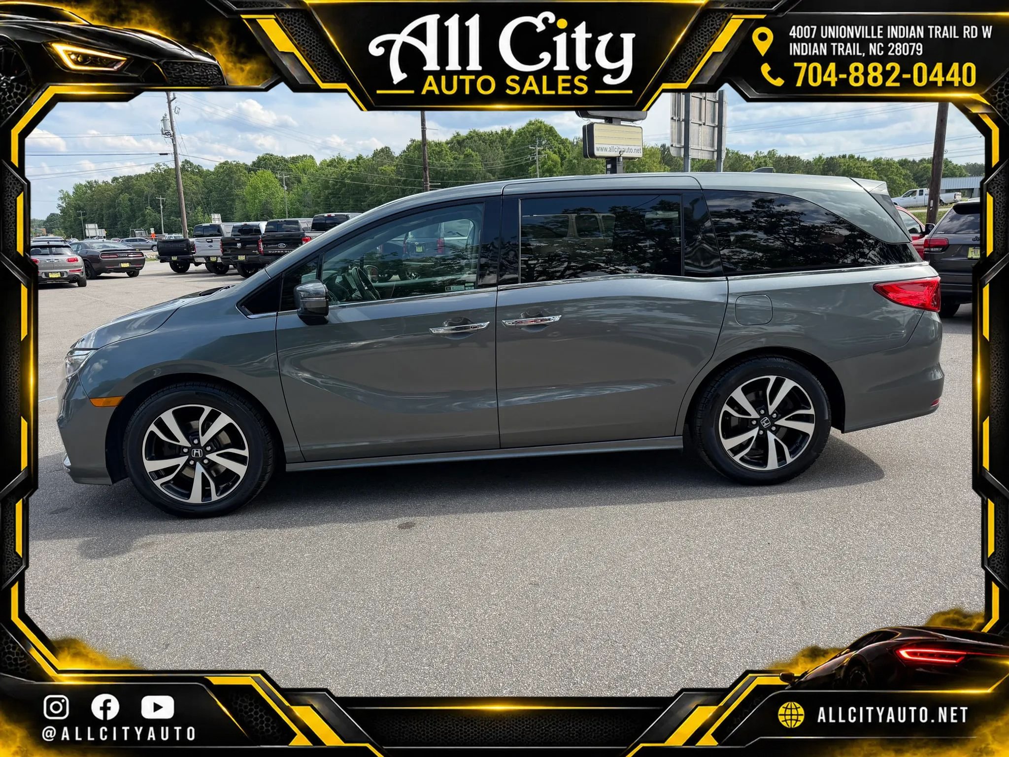 Used 2018 Honda Odyssey Elite image 4