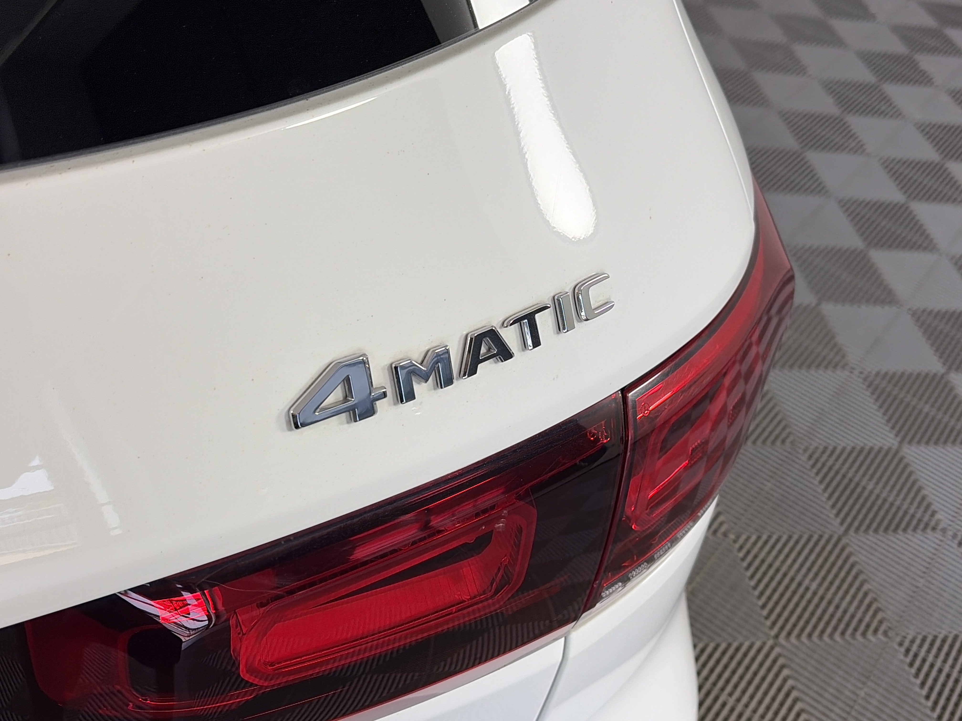 Certified 2022 Mercedes-Benz GLB 250 4MATIC image 17