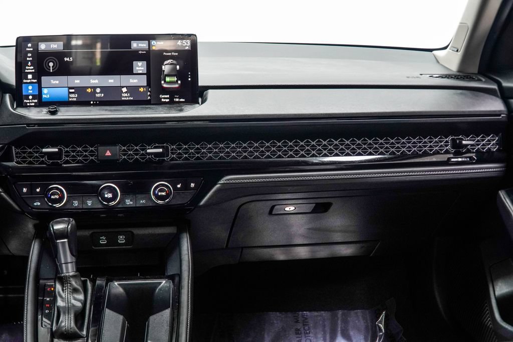 Used 2023 Honda Accord Touring image 19