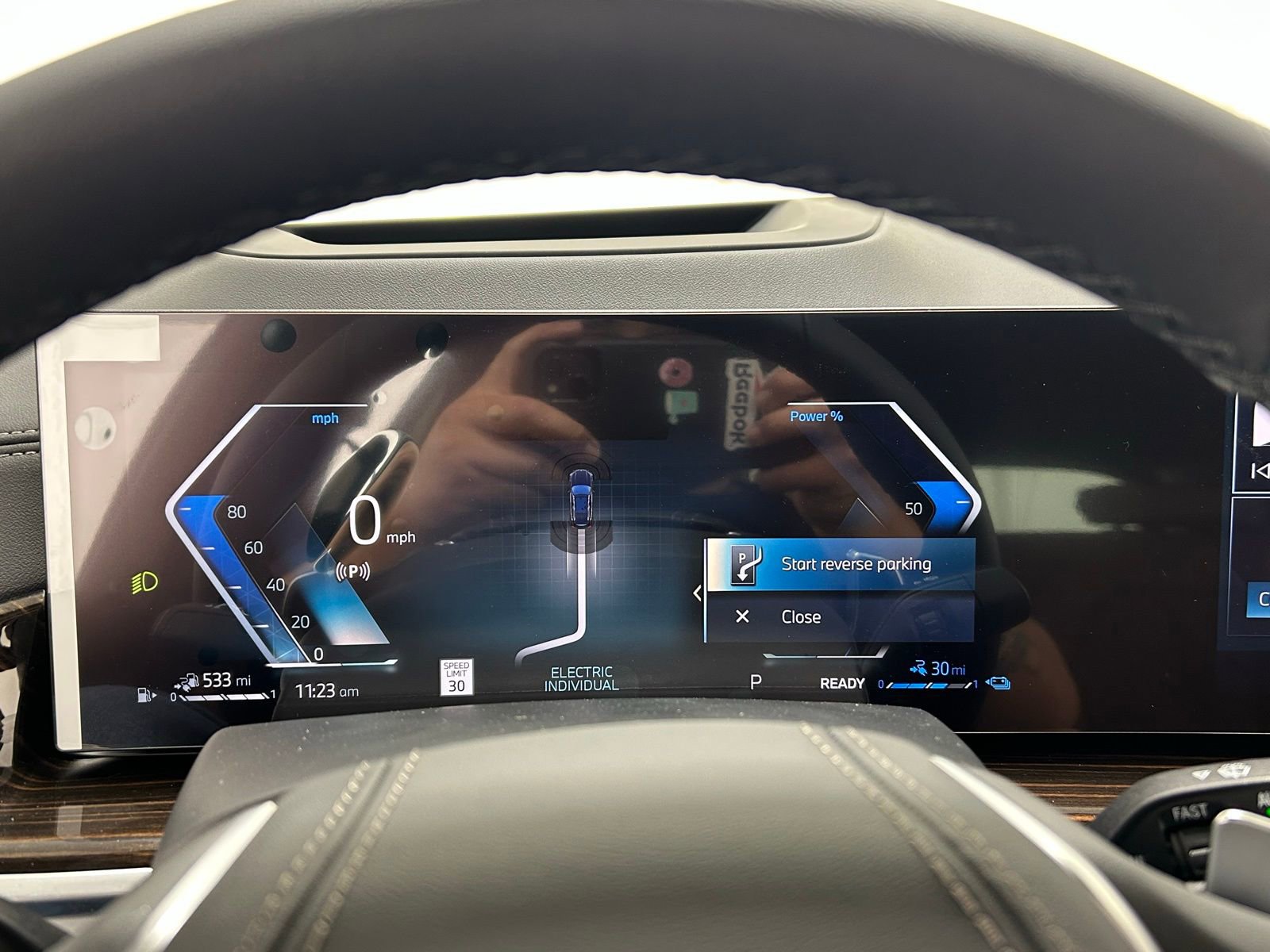 Used 2026 BMW X5 xDrive50e w/ Climate Comfort Package image 14