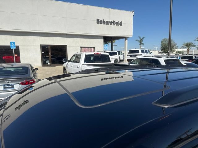 Certified 2024 Jeep Grand Cherokee L Altitude AWD/4WD image 37