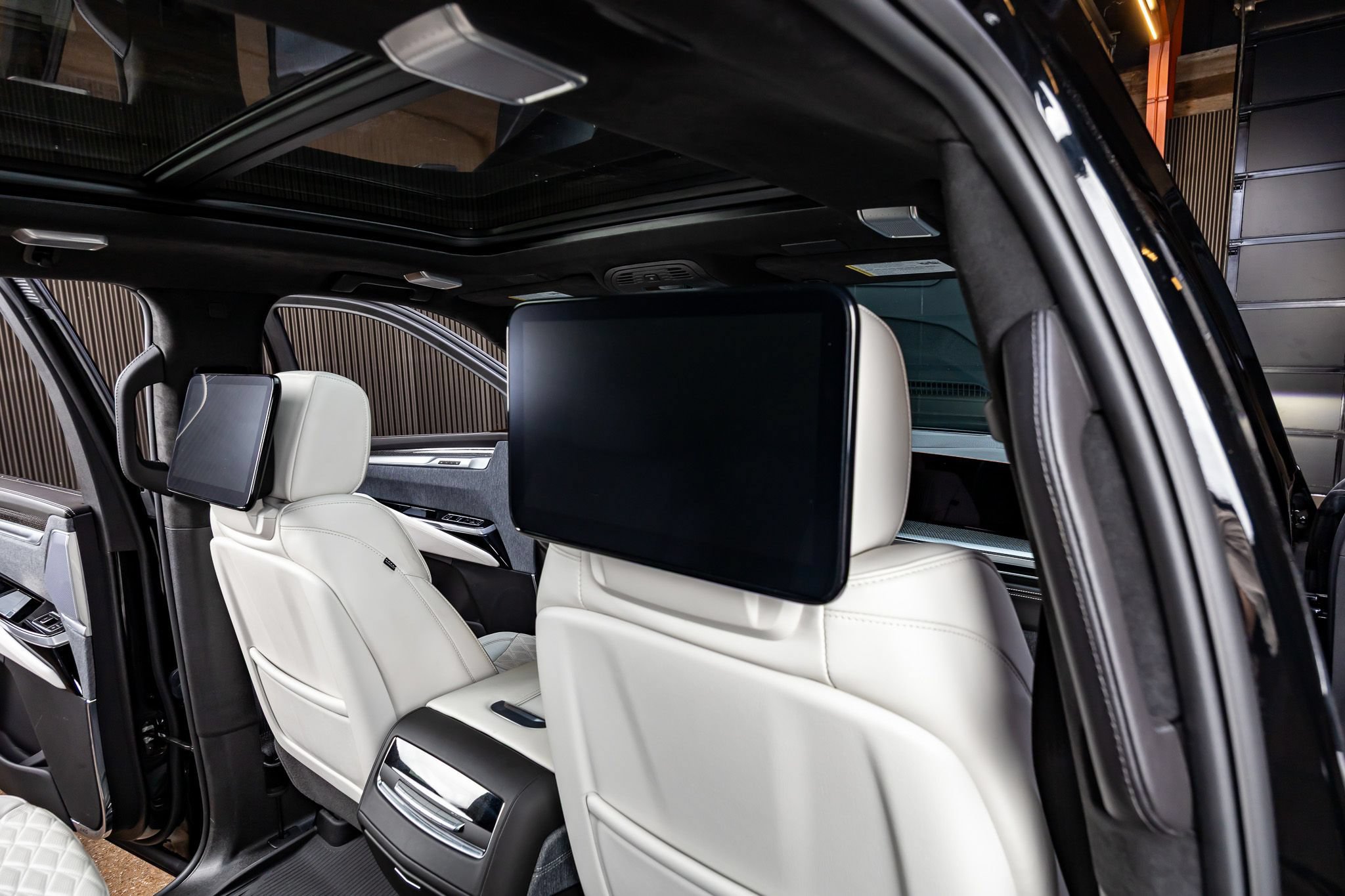 Used 2026 Cadillac Escalade V w/ LPO, Floor Liner Package AWD/4WD image 29