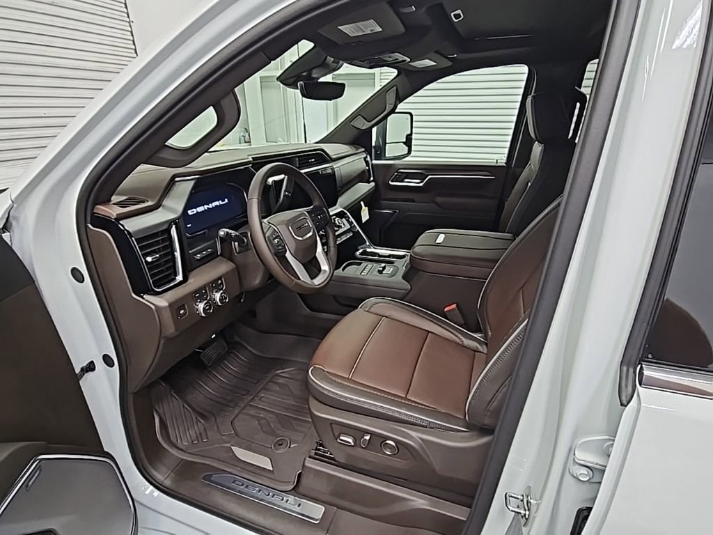 New 2026 GMC Sierra 2500 Denali w/ Denali Reserve Package image 10
