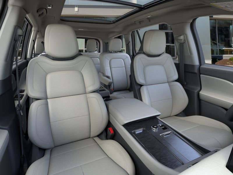 New 2026 Lincoln Aviator Reserve AWD/4WD image 10