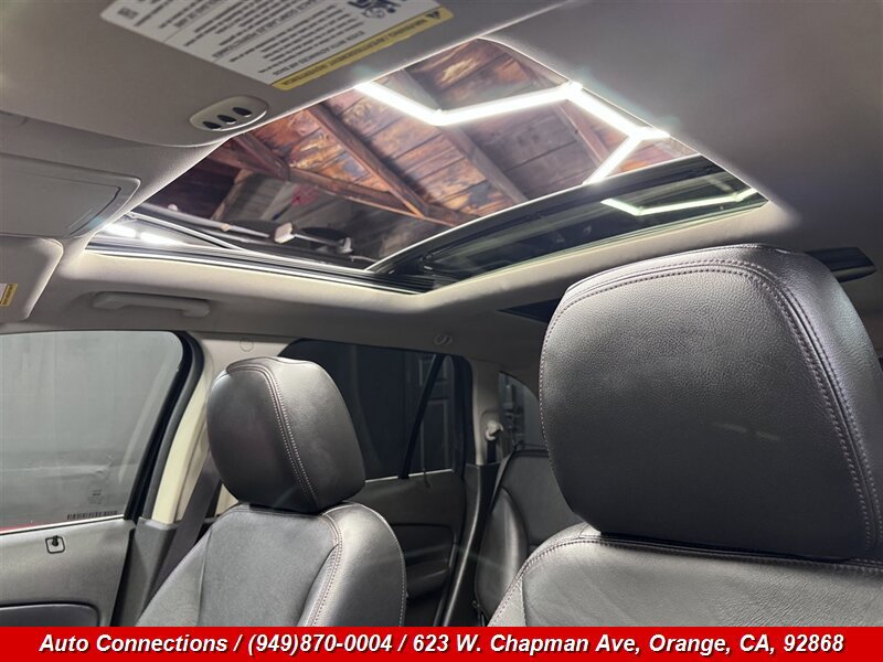 Used 2013 Ford Edge Limited FWD image 20