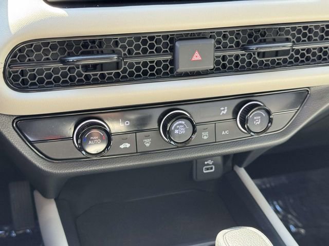 Certified 2025 Honda HR-V LX image 26