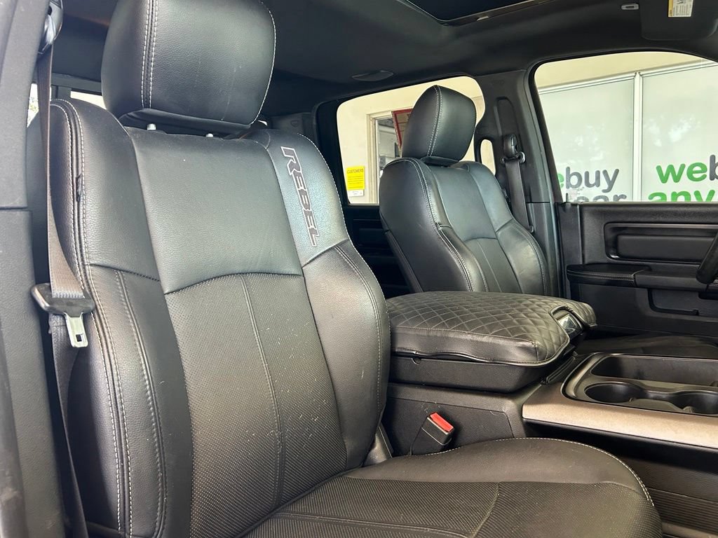 Used 2018 RAM 1500 Rebel w/ Luxury Group AWD/4WD image 31