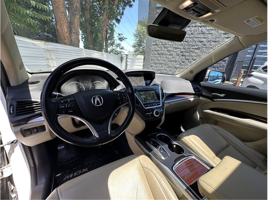 Used 2016 Acura MDX w/ Technology Package AWD/4WD image 2