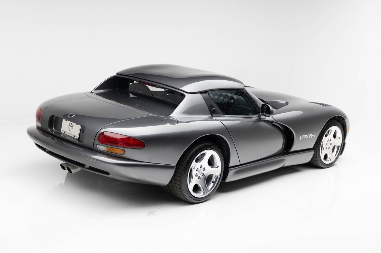 Used 2002 Dodge Viper RT/10 RWD image 19