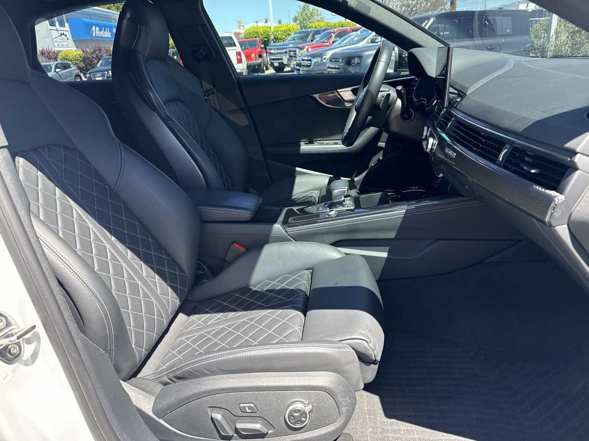 Used 2021 Audi S4 Premium Plus w/ Premium Plus Package AWD/4WD image 21