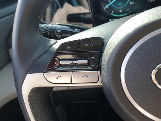 Used 2023 Hyundai Elantra Limited image 24