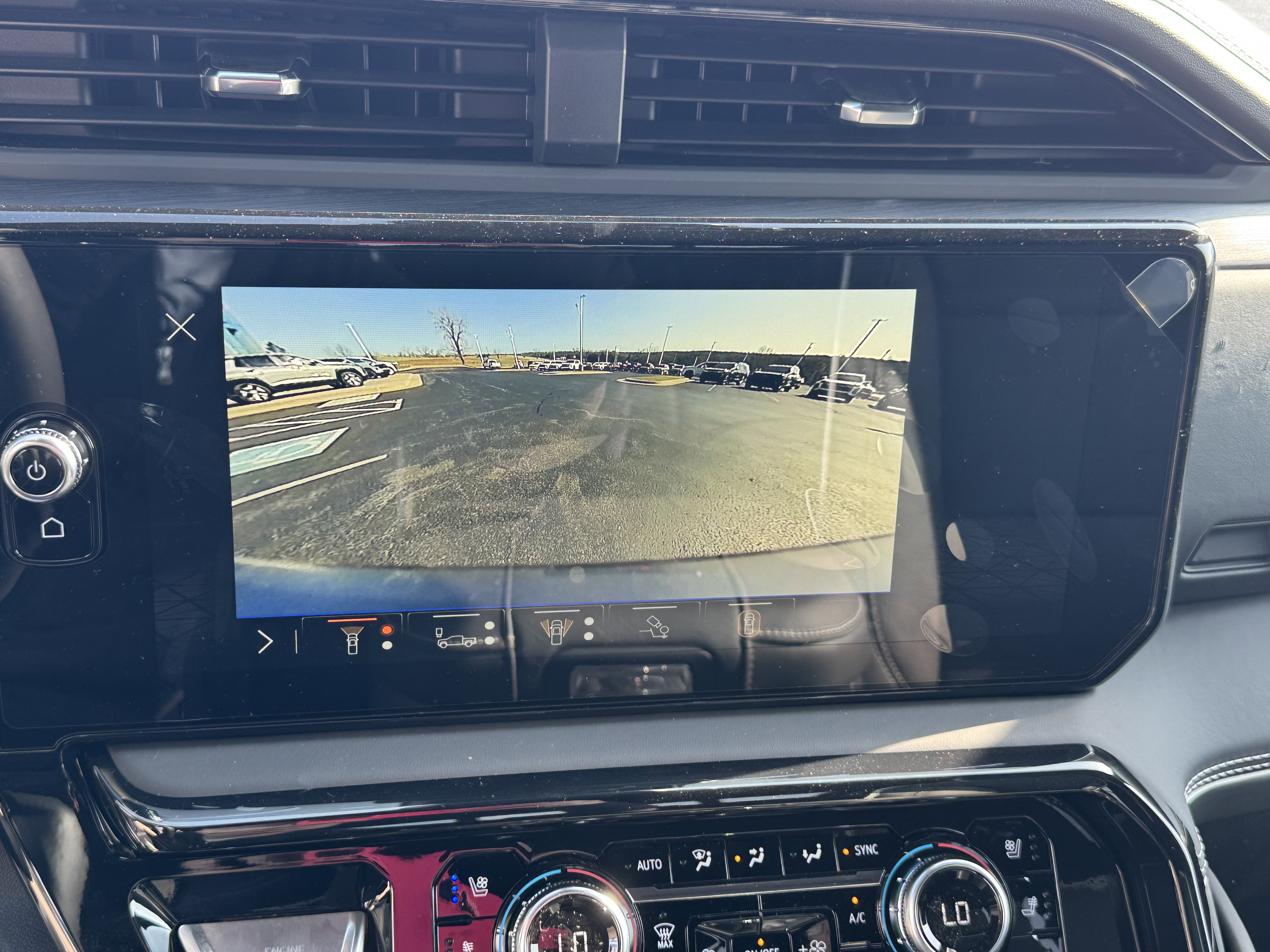 New 2026 GMC Sierra 2500 AT4X image 17