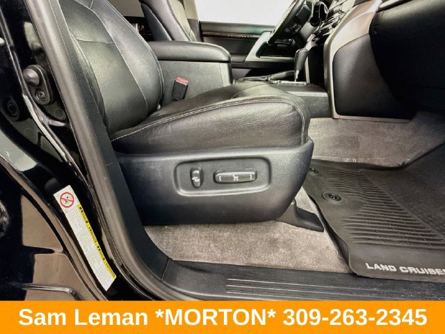 Used 2015 Toyota Land Cruiser AWD/4WD image 47