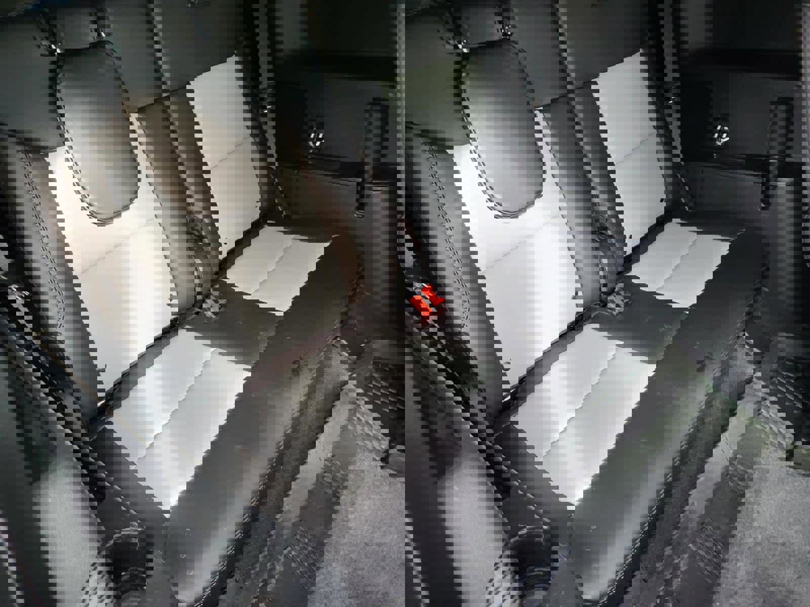 Used 2023 Ford Explorer XLT w/ Equipment Group 202A image 12