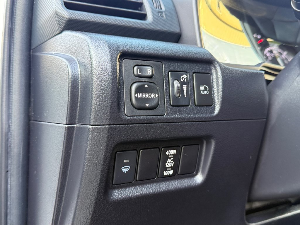 Used 2021 Toyota 4Runner Limited AWD/4WD image 24