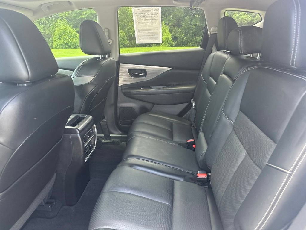 Used 2018 Nissan Murano SL w/ Moonroof Package FWD image 11