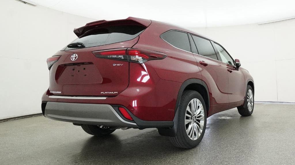 New 2026 Toyota Highlander Platinum AWD/4WD image 24