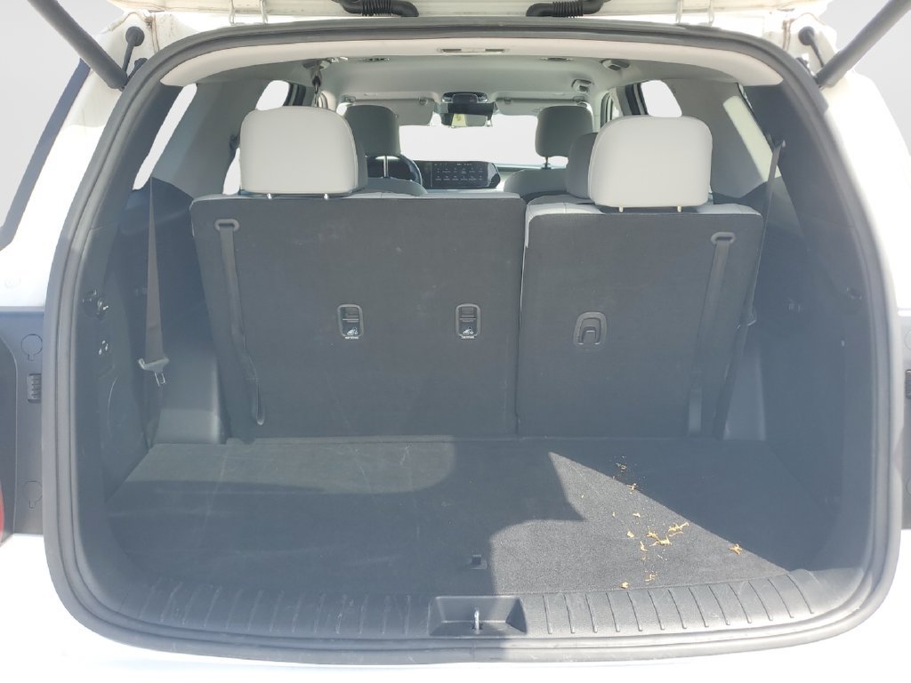Used 2025 Hyundai Palisade SEL FWD image 9