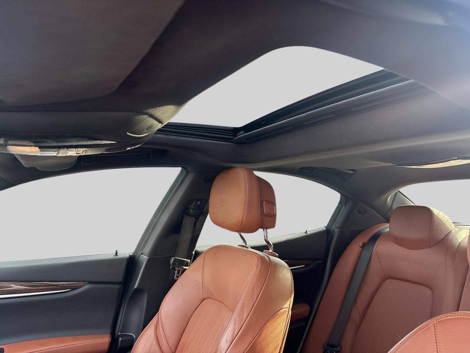 Used 2017 Maserati Ghibli S image 22