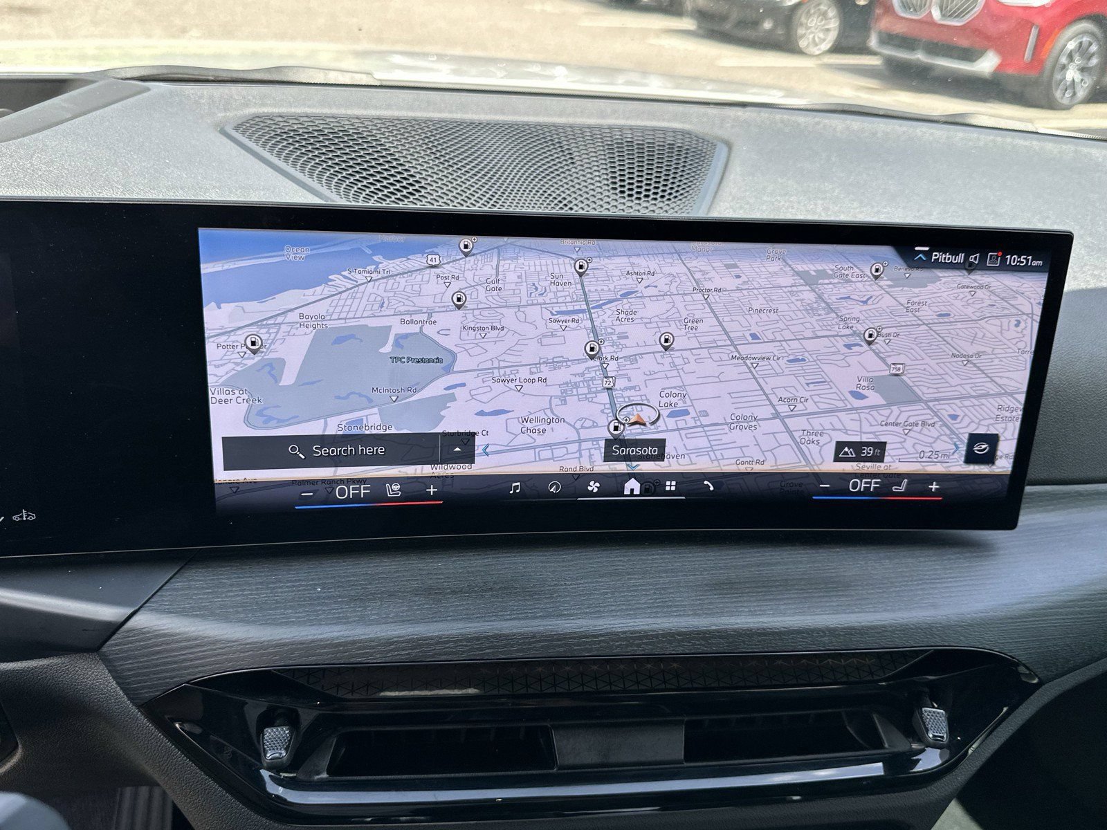 Certified 2025 BMW 430i Convertible w/ Premium Package RWD image 28