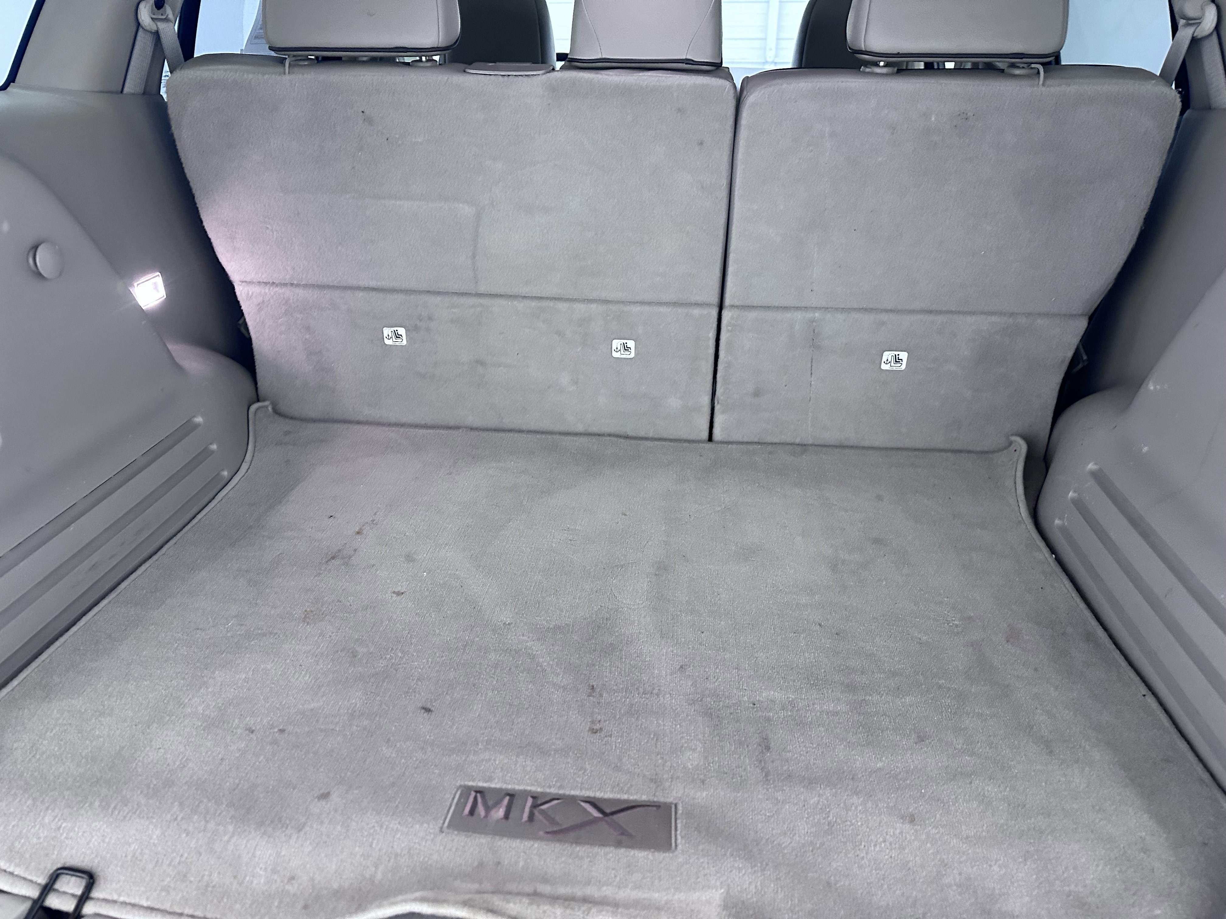 Used 2011 Lincoln MKX 2WD w/ 101A Rapid Spec Order Code image 28