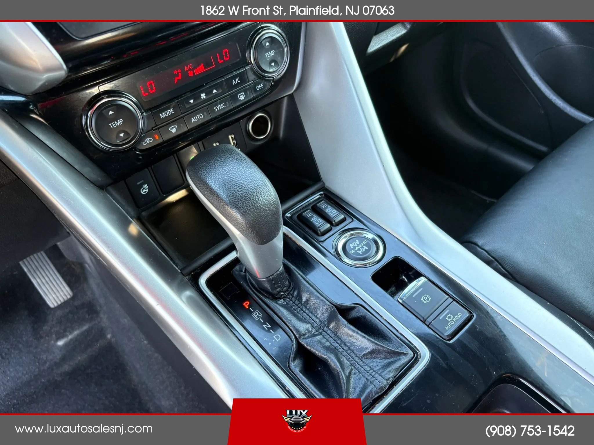Used 2023 Mitsubishi Eclipse Cross SEL AWD/4WD image 34