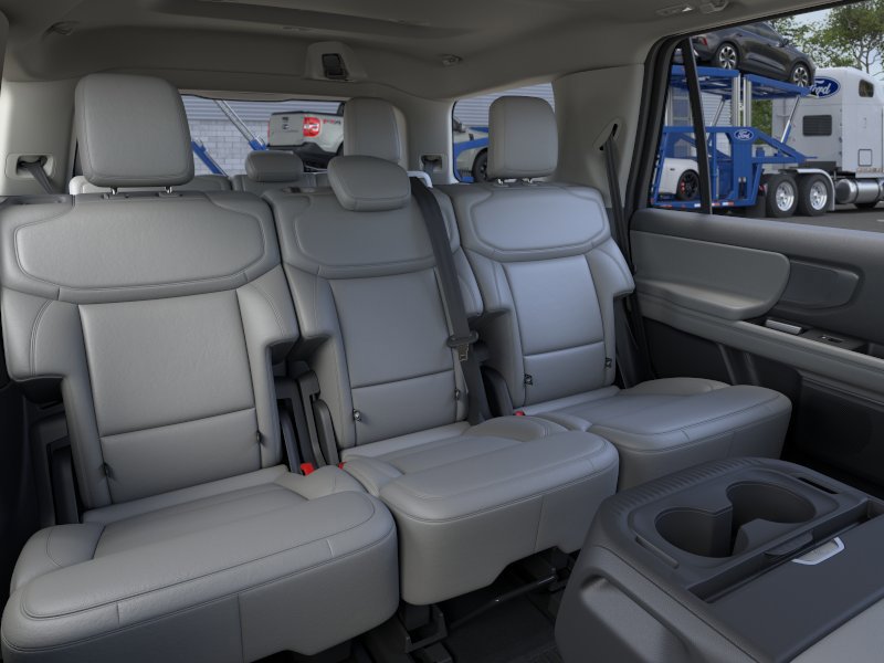 New 2026 Ford Expedition Active AWD/4WD image 11