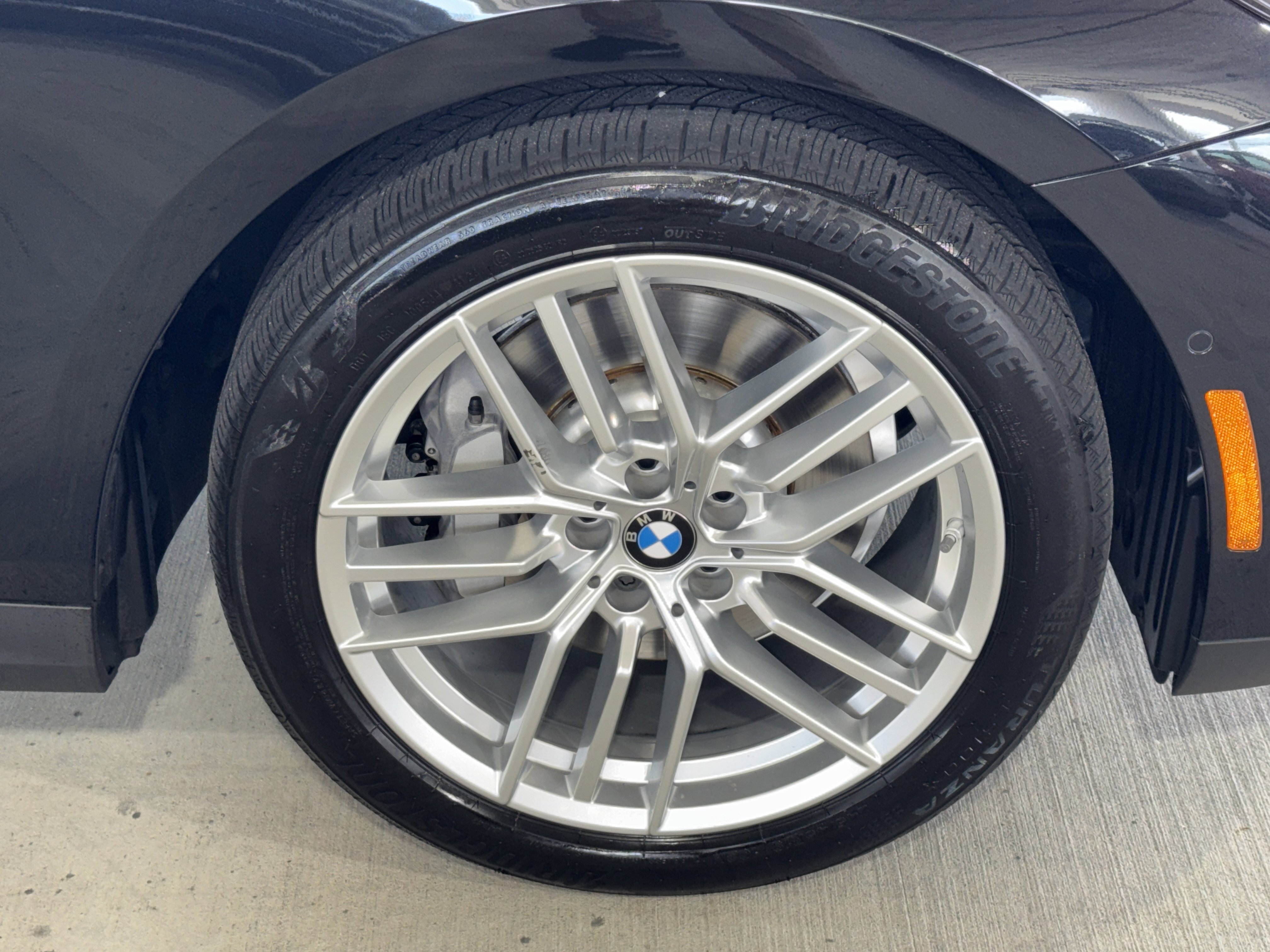 Certified 2025 BMW 530i xDrive w/ Premium Package AWD/4WD image 35