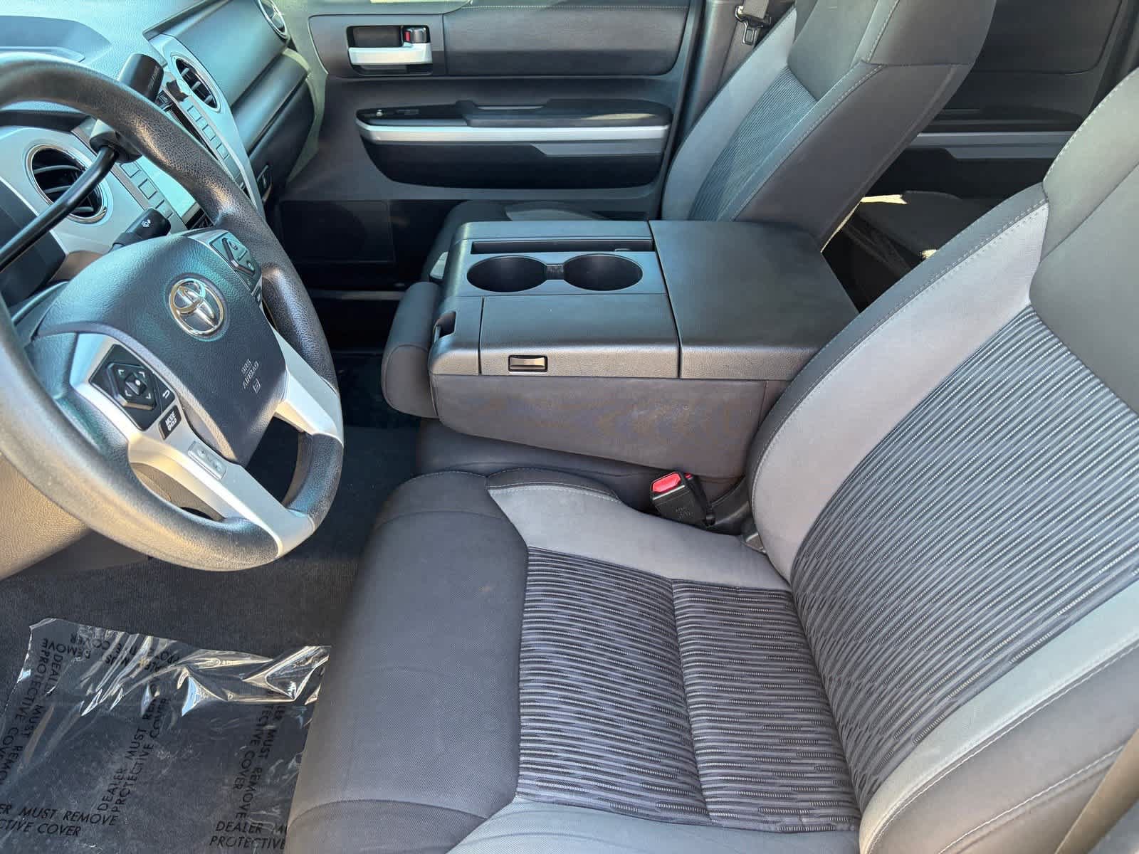 Used 2015 Toyota Tundra SR5 RWD image 2